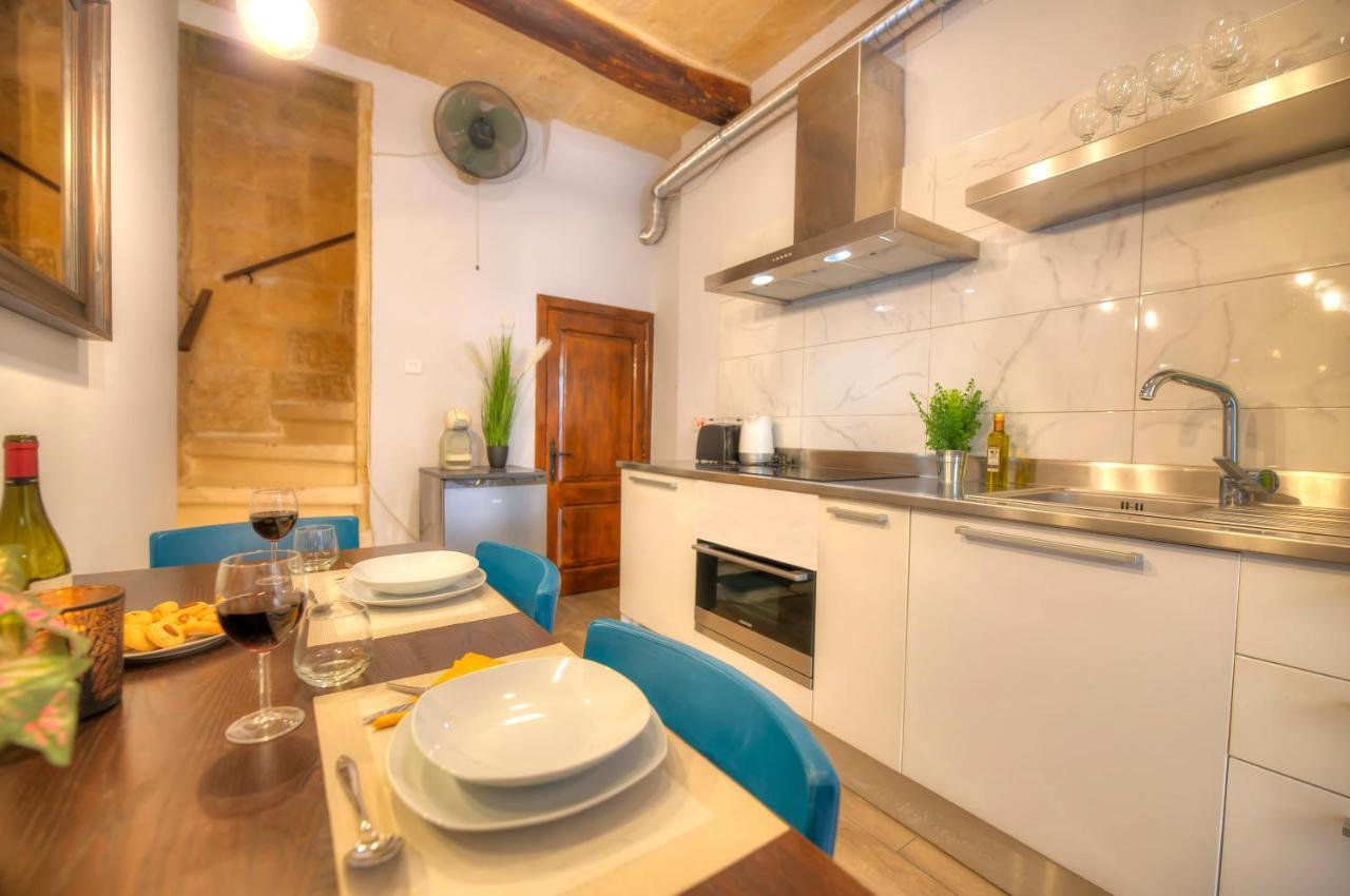 Romantic And Historical Maisonette In The Center Of Valletta Mbal1-1 エクステリア 写真