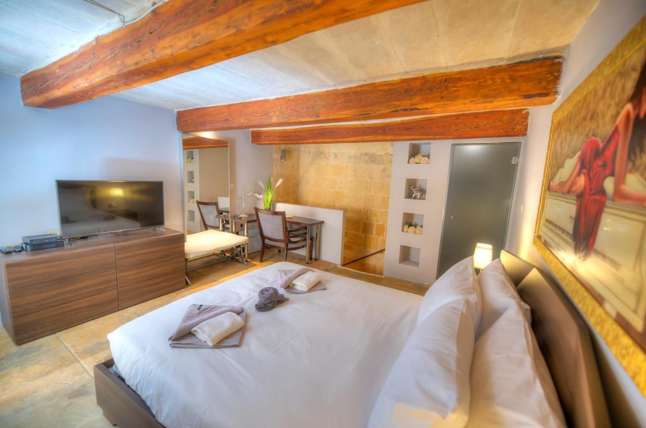 Romantic And Historical Maisonette In The Center Of Valletta Mbal1-1 エクステリア 写真
